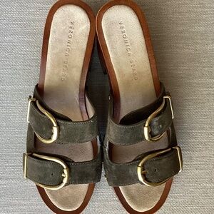 Veronica Beard Halifax suede clog mule in olive size 10 new